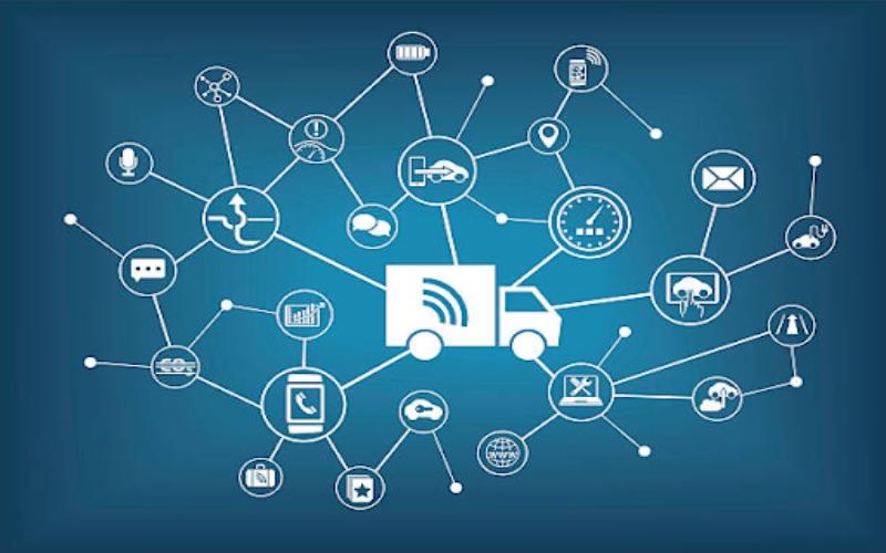 Connected vehicle IoT components diagram